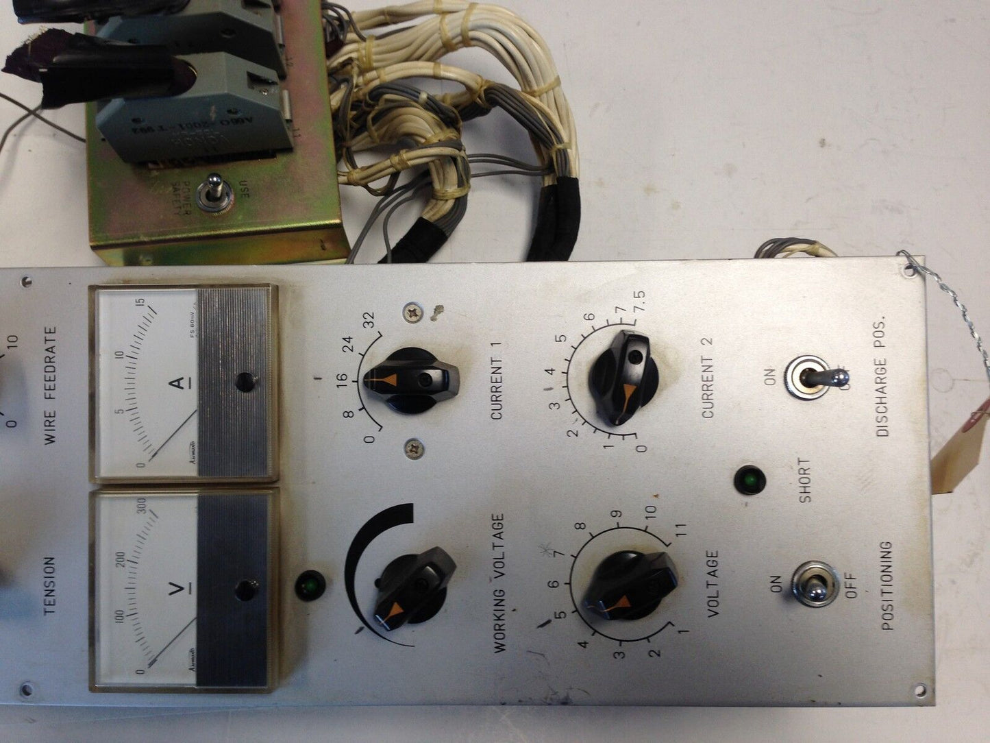 Okuma Howa Cnc Control Panel,Wire Feedrate,Volts,Amps A660-2001-T992,Display,Dc
