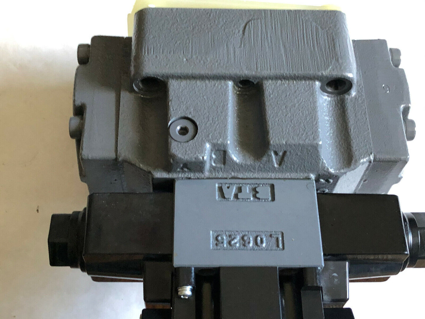 Tokyo Keiki Dg5v-7-3C-E-T-P2-T-84-Ja Directional Control Valve,Bta L0625,Tn