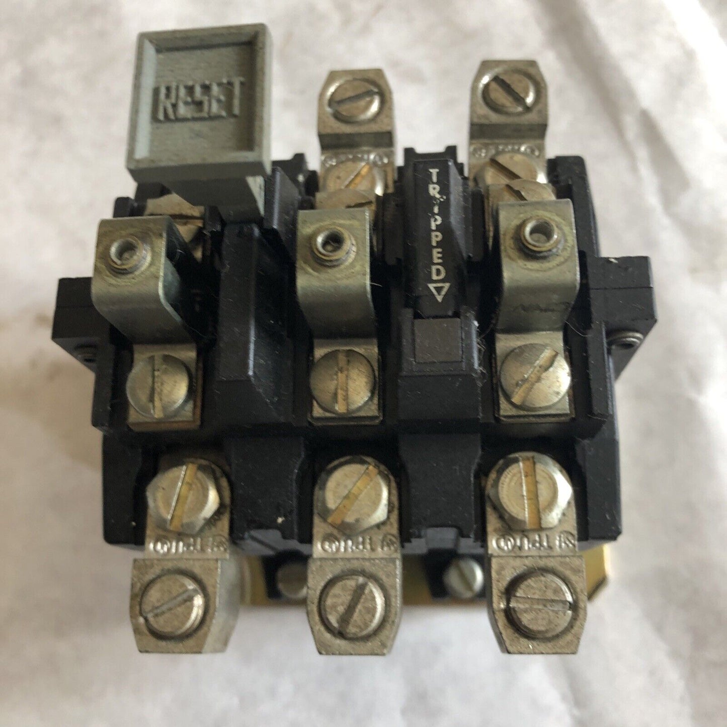 Allen Bradley 592-C0v16 B Relay 595-A02,Bc
