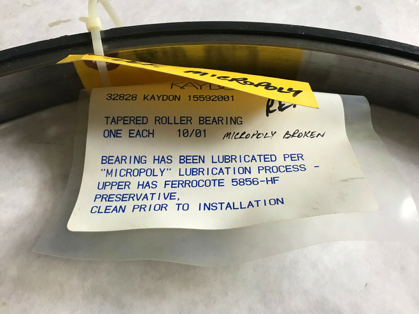 Kaydon 32828,15592001 Tapered Roller Bearing,15592001 Oj1 150 X 210 X 25Mm,Ss