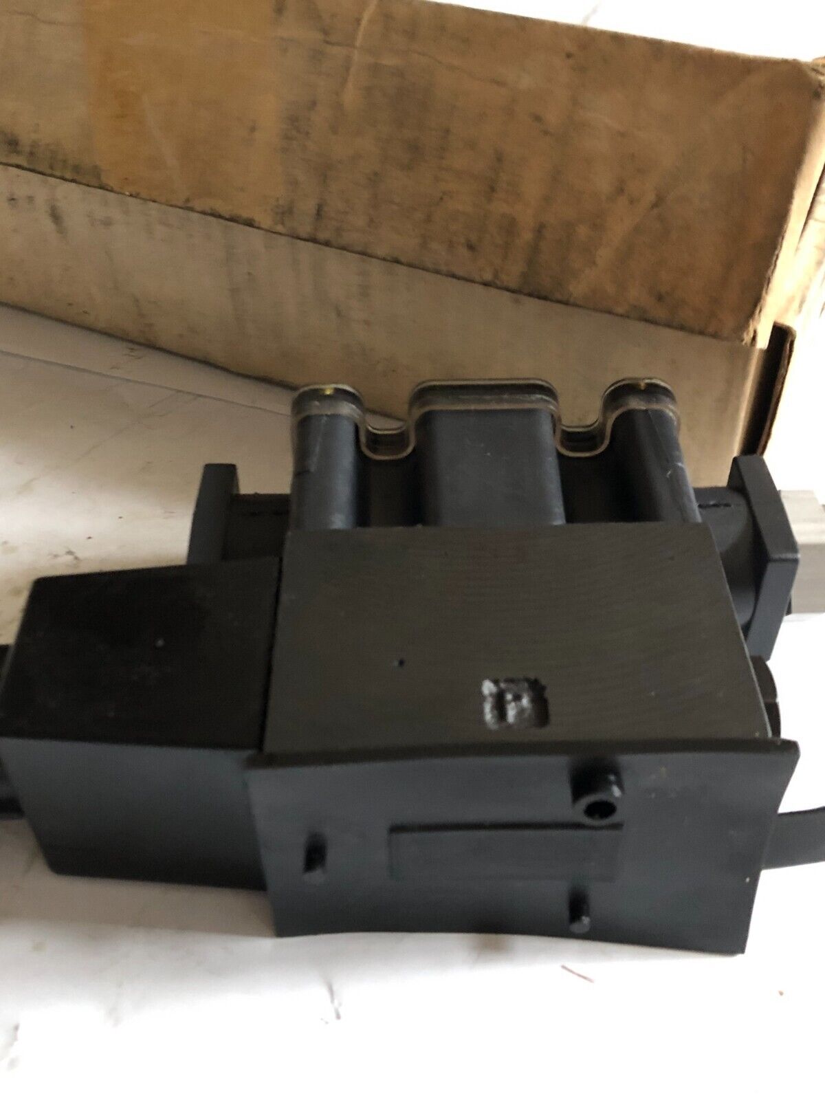 Parker Hannifin D1vw20bvych56 75,D1vw20bvych56-75 Directional Control Valve,Bt