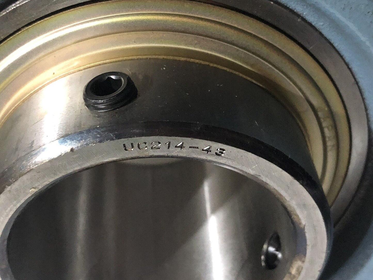 Ami Bearings Ucp214-43C4hr5,Uc214-43 Block Bearing,2-11/16" Bore P214t,P214,To