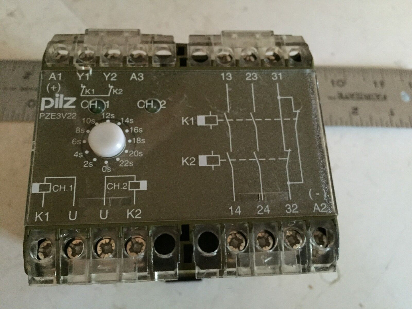 Pilz Pnoz Pze 3 V22,474200 , Pze3v22 24 V Dc Safety Relay,Sj