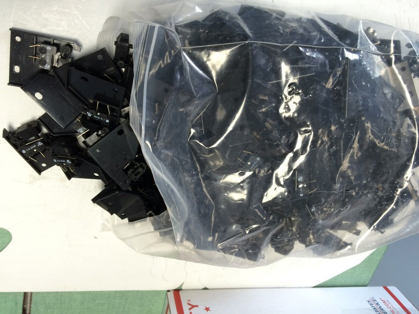 New Lot 5 0.1A 125Vac P-2590 Micro Limit Switch Assembly P-2590 E63,F63,Fc