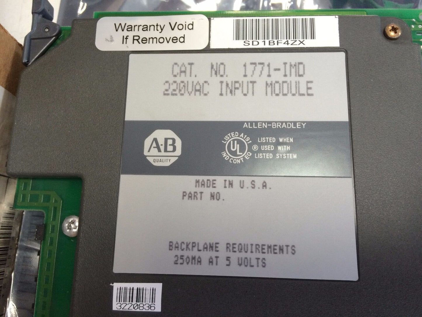 New Allen Bradley 1771-Imd Input Module 220Vac 16Point Plc5,1771Imd,Cw