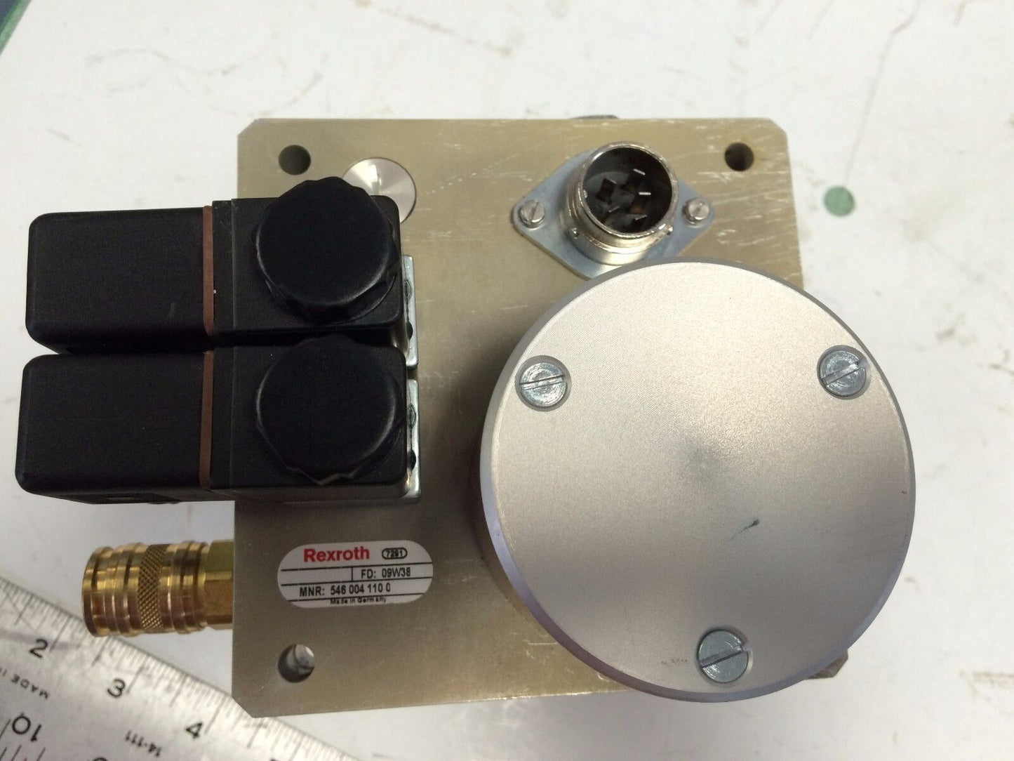 New Rexroth 5460041100 Bosch 546 004 110 0,09W38,5420309420 Valve,Bp