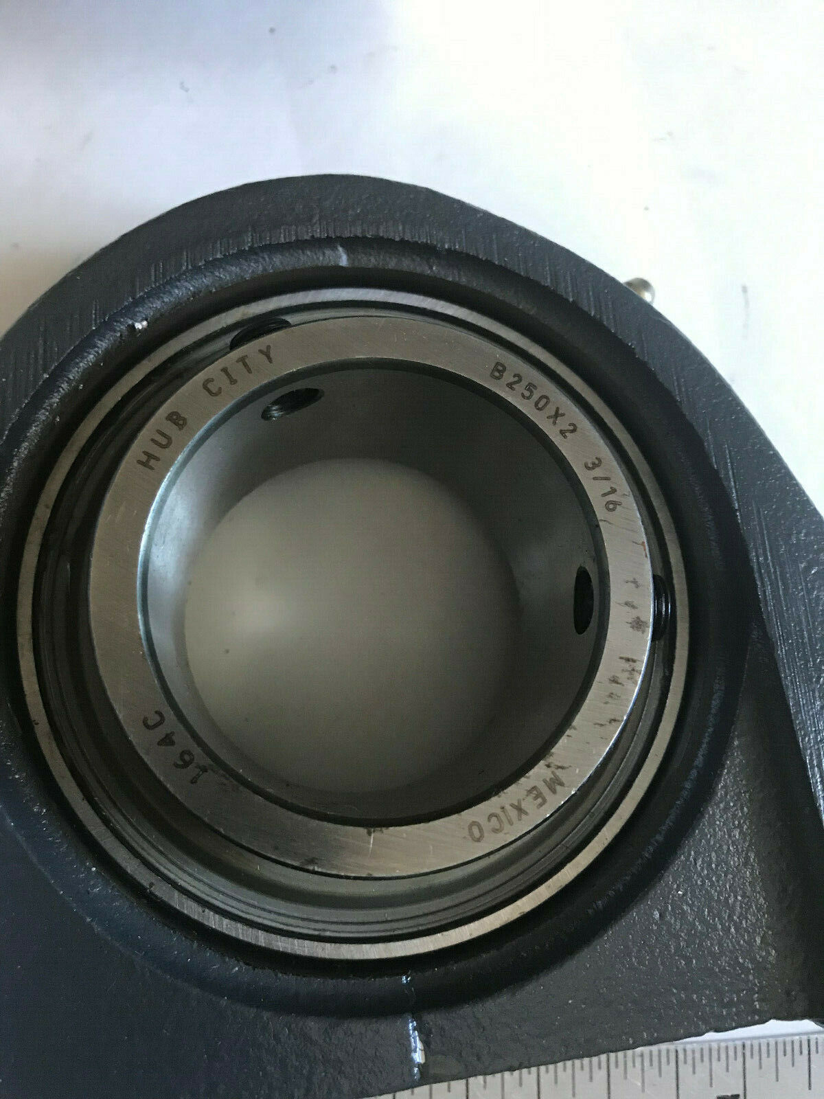 Hub City Pb251x2-3/16,B251x2 3/16 Pillow Block Bearing, B250x2 3/16 164C,Sd