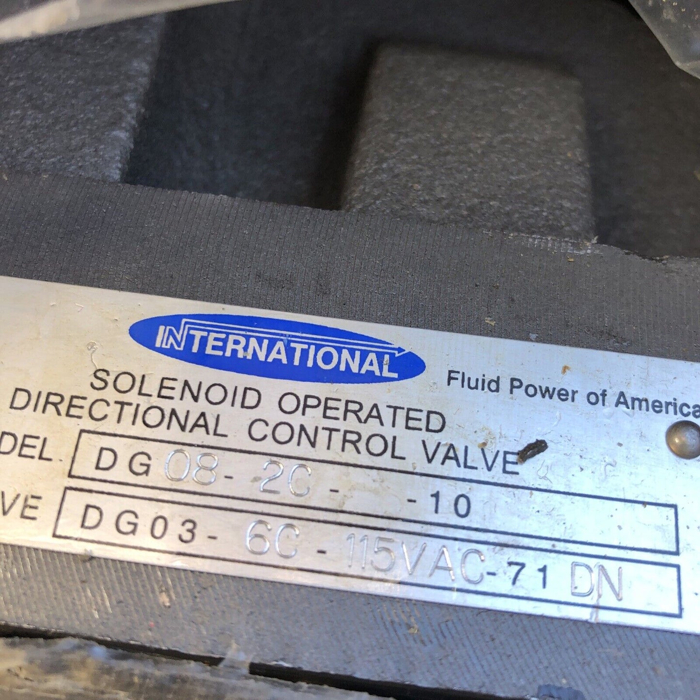 New International Dg03-6C-115Vac72dn,Dg08-2C-10 Solenoid Hydraulic Valve,Am,Hk