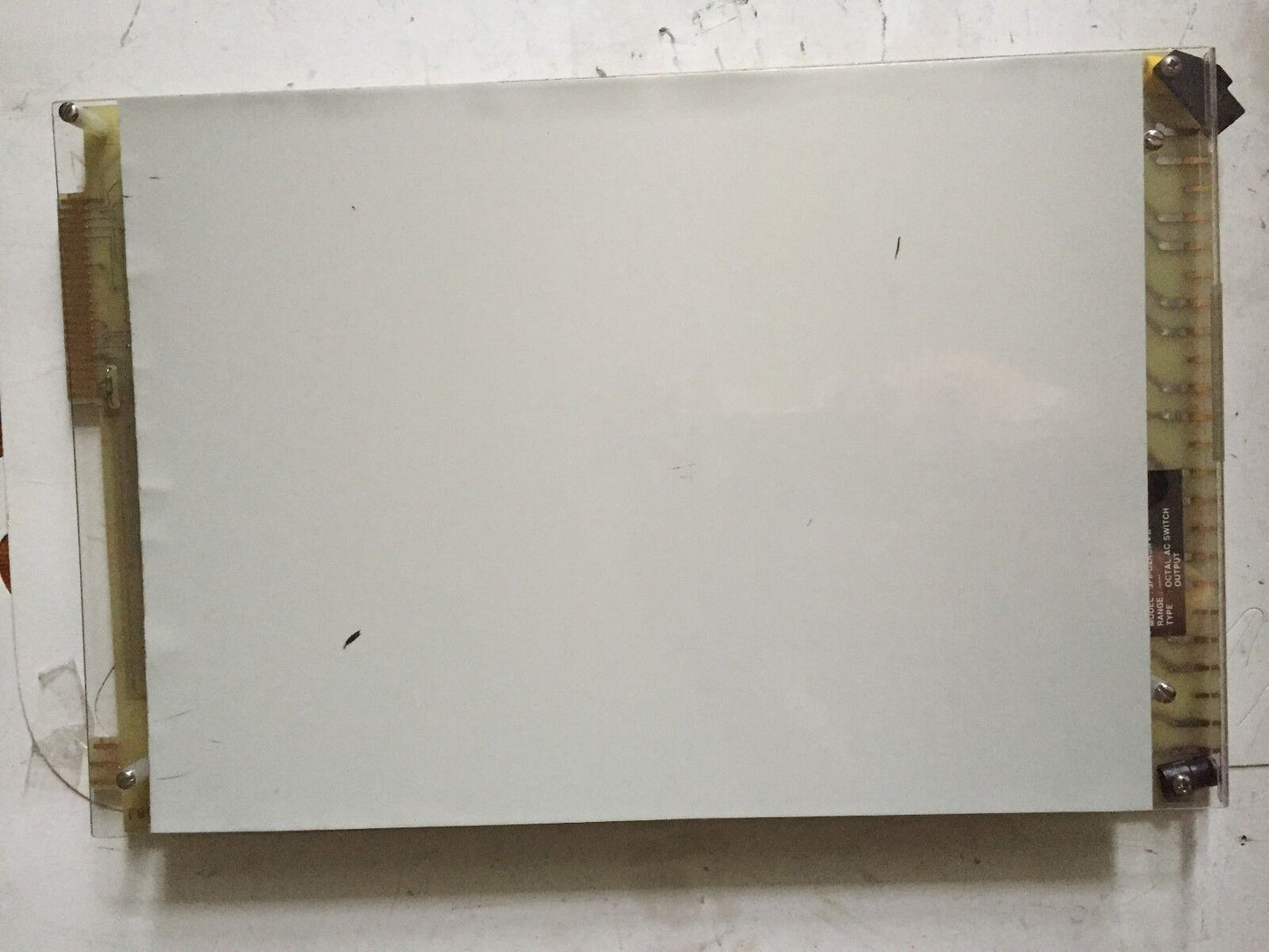 Foxboro 3F8-D2ksa Octal Ac Switch,3F8-D2ksa*B,T71x71,A2049gr H,3F8-D2ksa*8,Ag