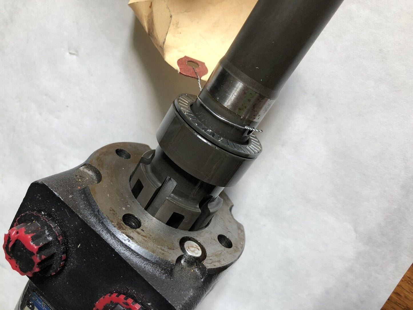 Eaton 101-1272-009 Hydraulic Motor Pump 1" Shaft Diameter, 1/2"Npt,Ck