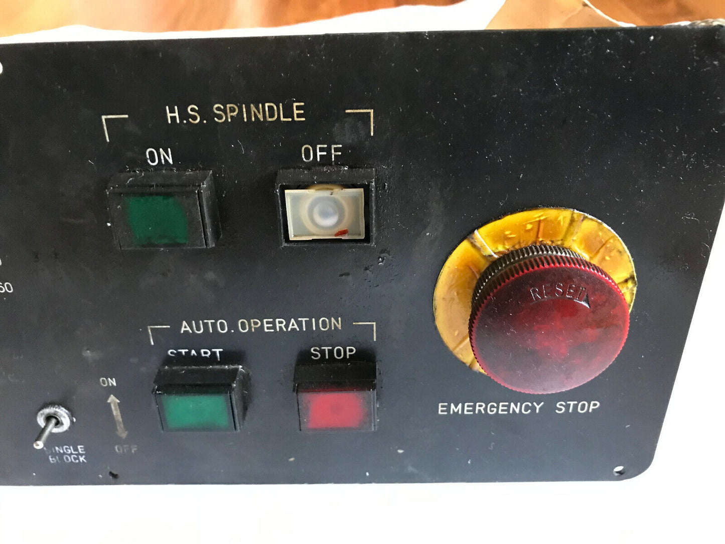 Fanuc A13b-0040-C402 Option Unit Panel Display,A13b-0040-O402,(One Button X) Sm
