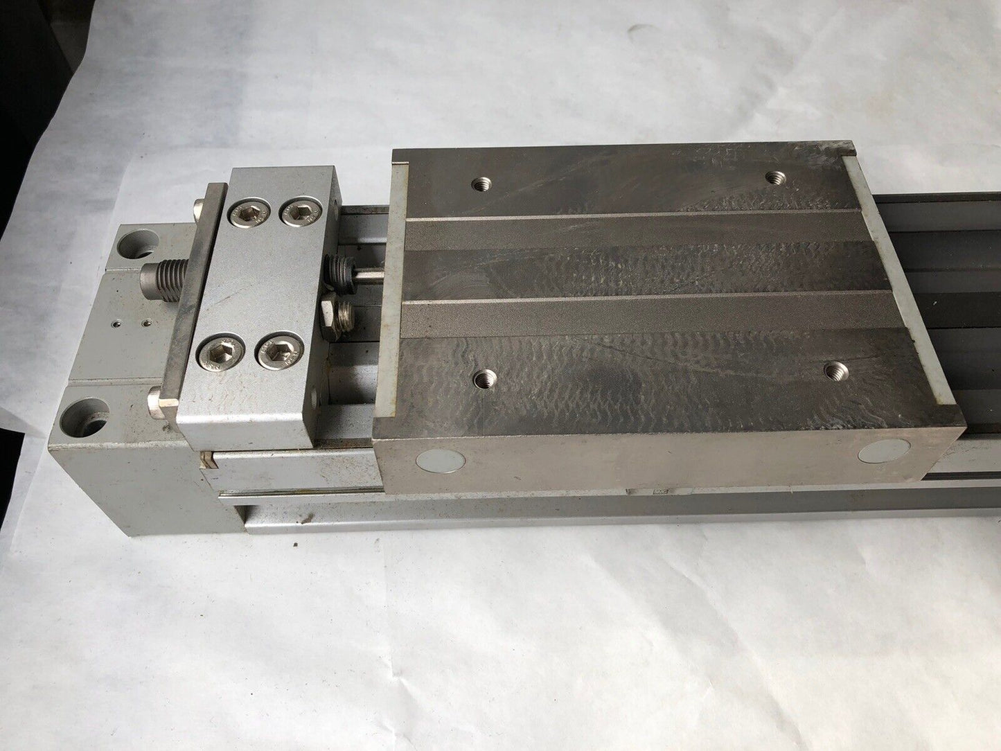New Smc My1c40g-500L Pneumatic Linear Actuator, 500Mm Travel Myic40g-500L,Ao