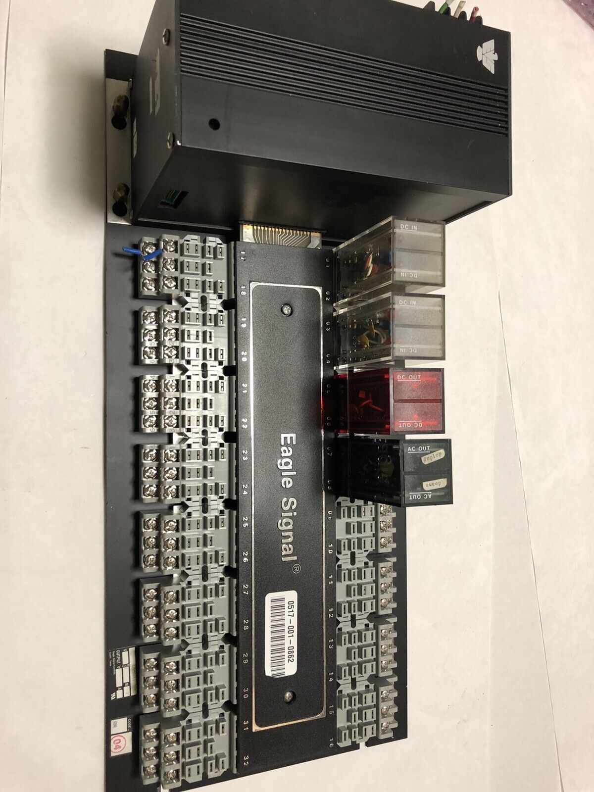 Eagle Signal Cp2030a6, Expansion Unit Cp2050l1, Nl120l1,Nl130l1,Nl140l1,120V,Ey