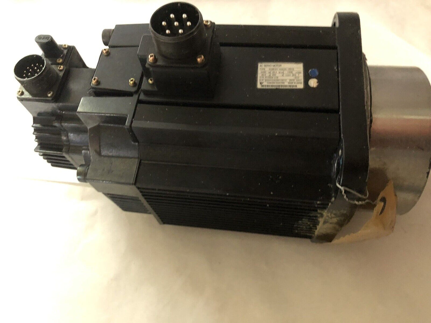 Yaskawa Sgmgh-44A2a-Yr15 Ac Servo Motor, 200 Vac, 1500 Rpm,Ar