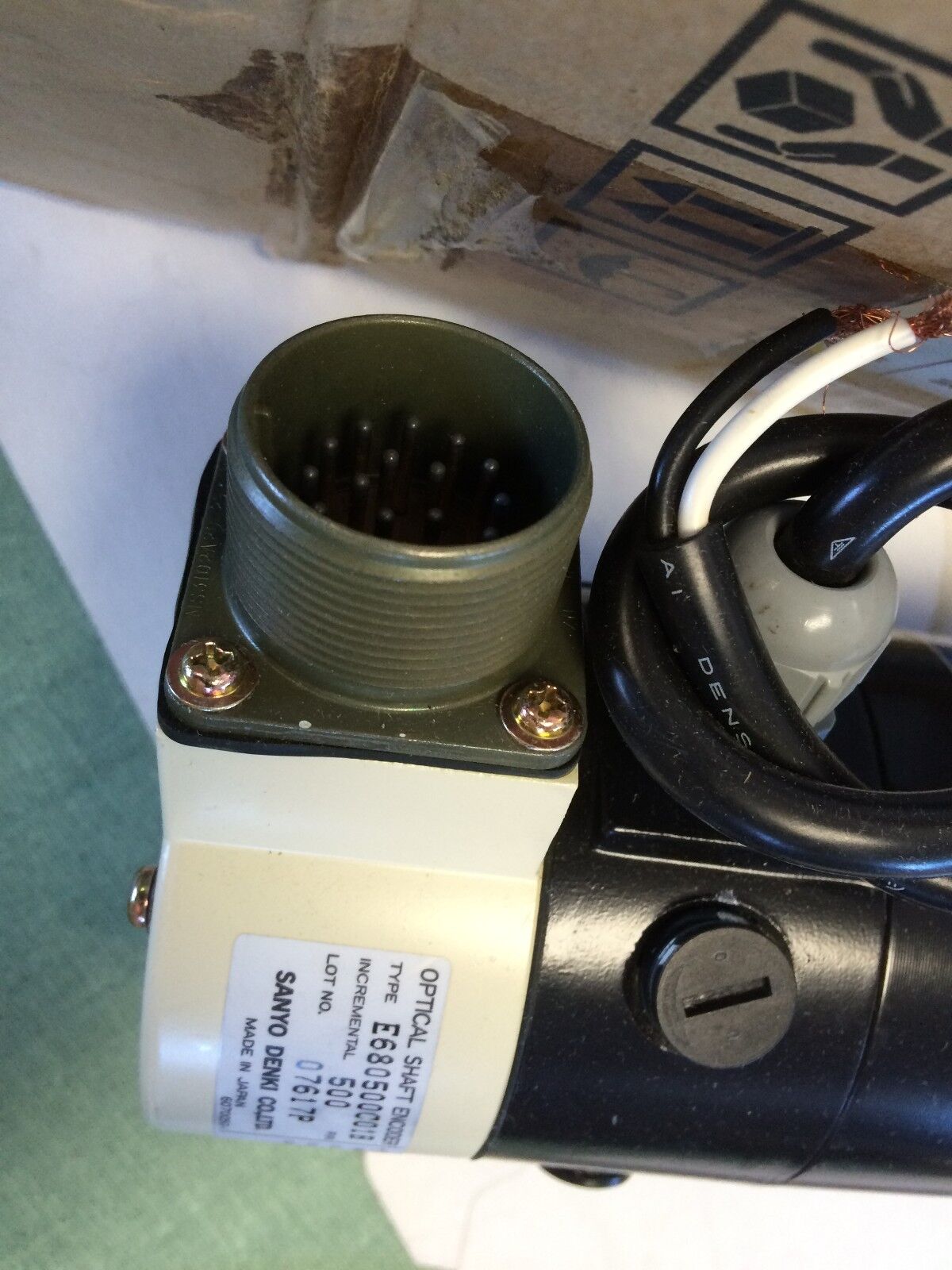 New Sanyo Denki R730-002El2 Dc Servo Motor,Super R,E680500c01b Optical,Fc