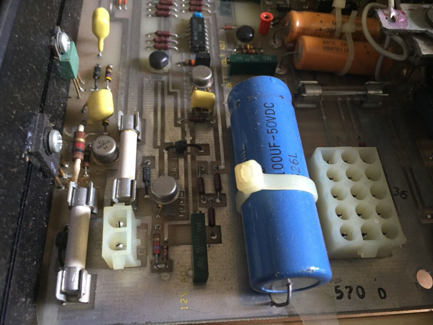 Allen Bradley Vpe,7300Vpe1 Power Supply Control Module,570 D,5Vsb Uv Adj,Df