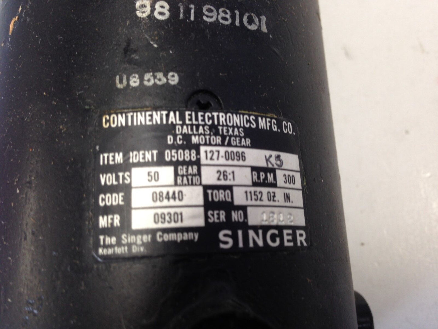Singer 05088-127-0096 Dc Gearmotor, 26:1 Ratio,981198101,50 Vdc, 300 Rpm,Dl