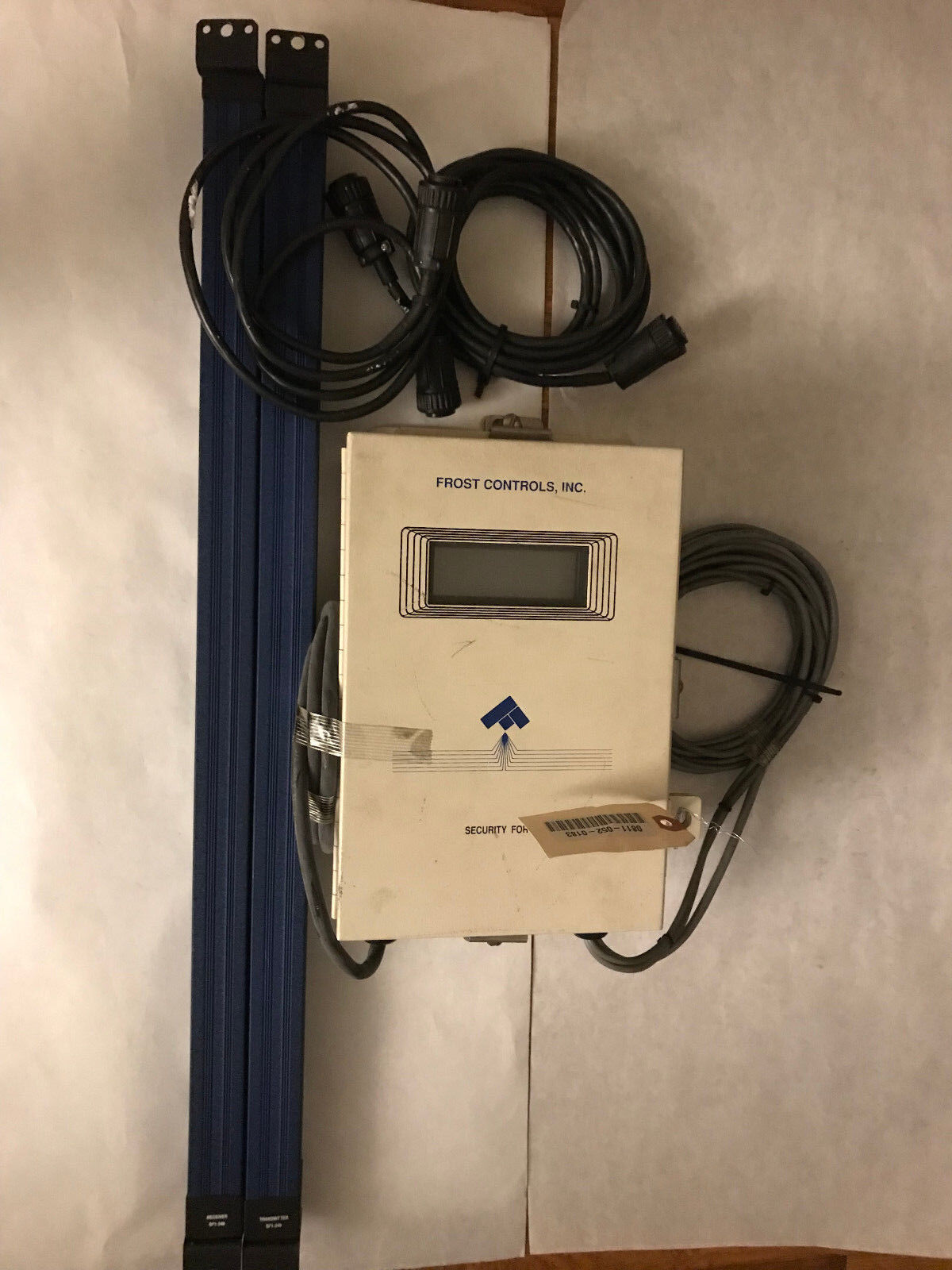 Set Frost Controls Sf1-240 Light Curtain Transmitter Receiver & Controller,Sr