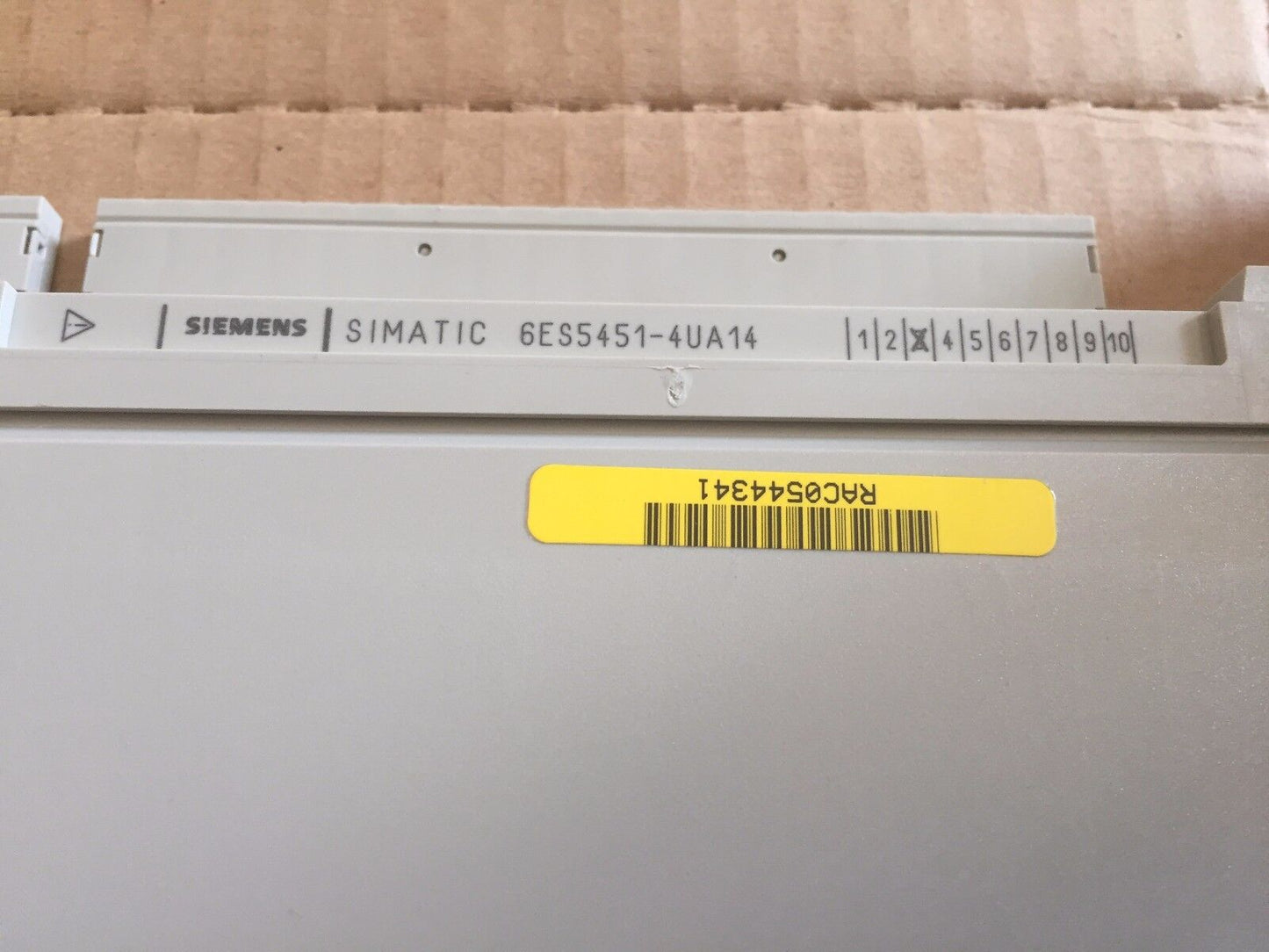 Siemens 6Es5451-4Ua14 Simatic S5 Digital Output Module Rac544341 F979v6052a1,Ea