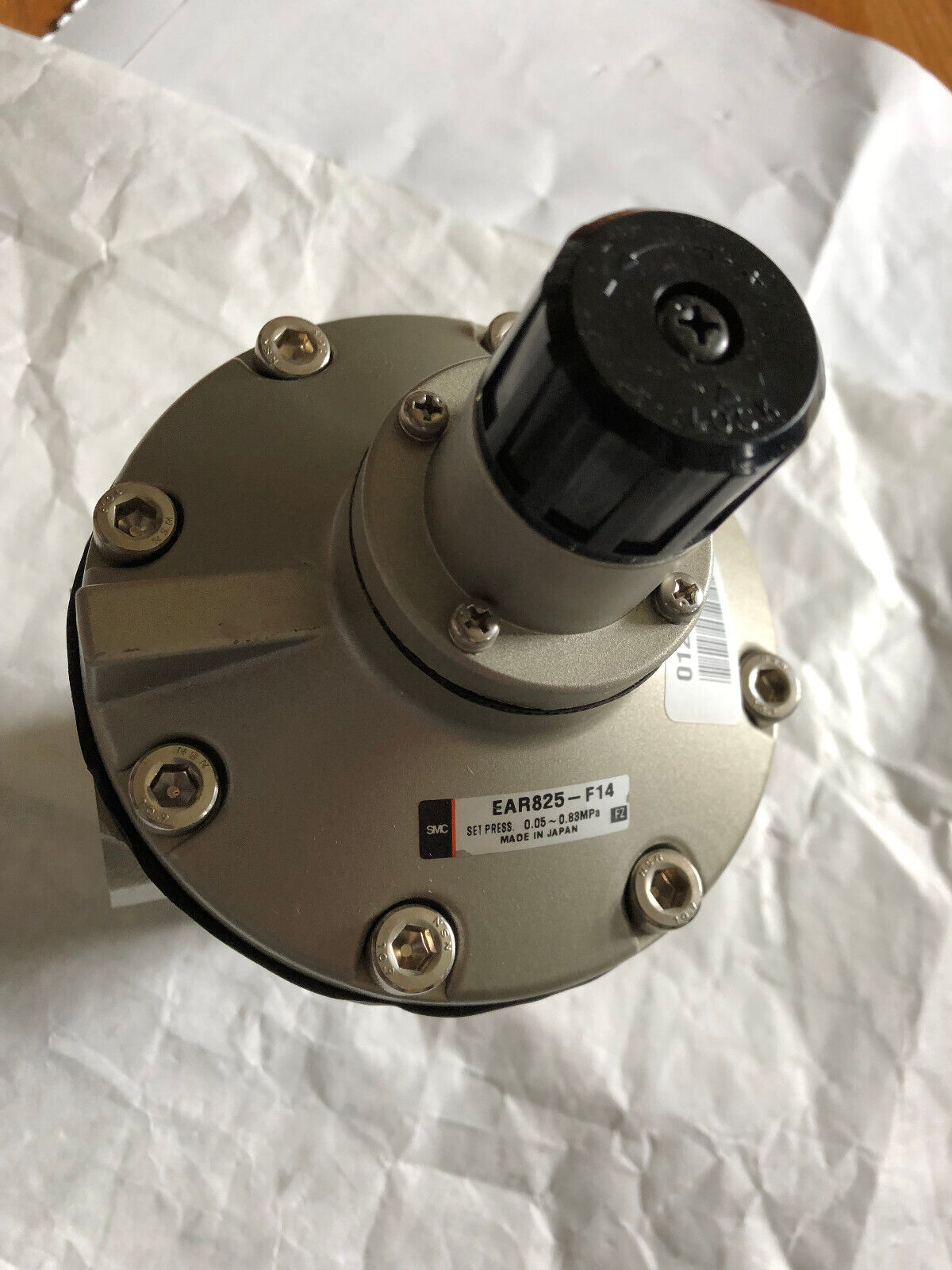 New 1-1/2" Smc Ear825-F14 Air Pilot Regulator,Sl