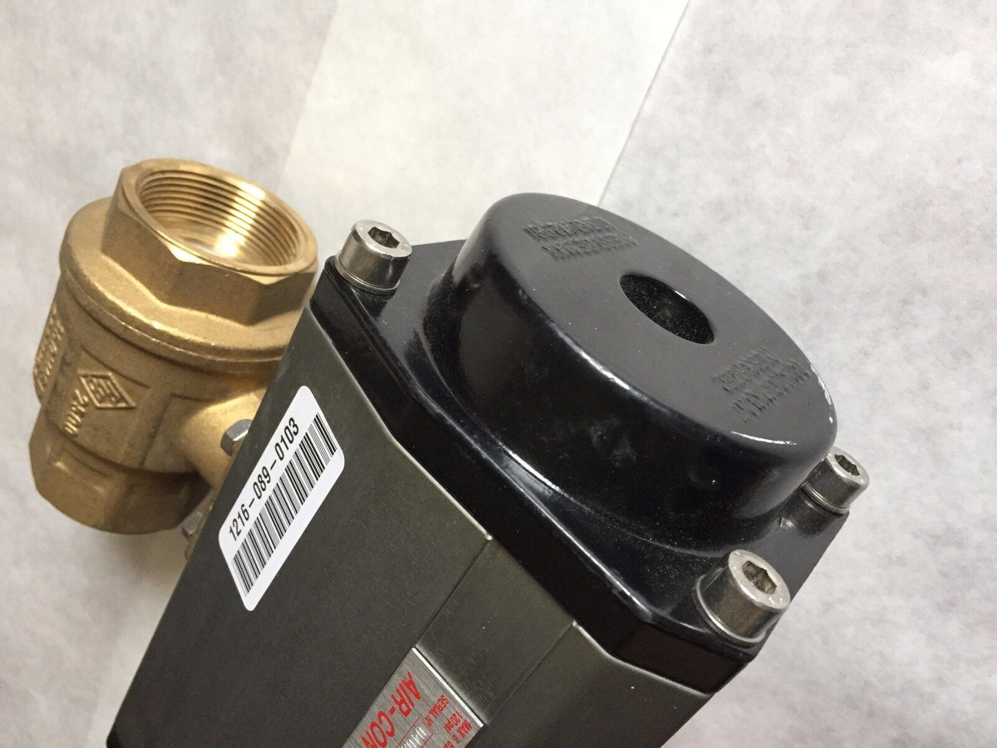 New Air-Con 085N,2500,150Wsp 600Wog Pneumatic Actuator, 1-1/2" Npt,Bz