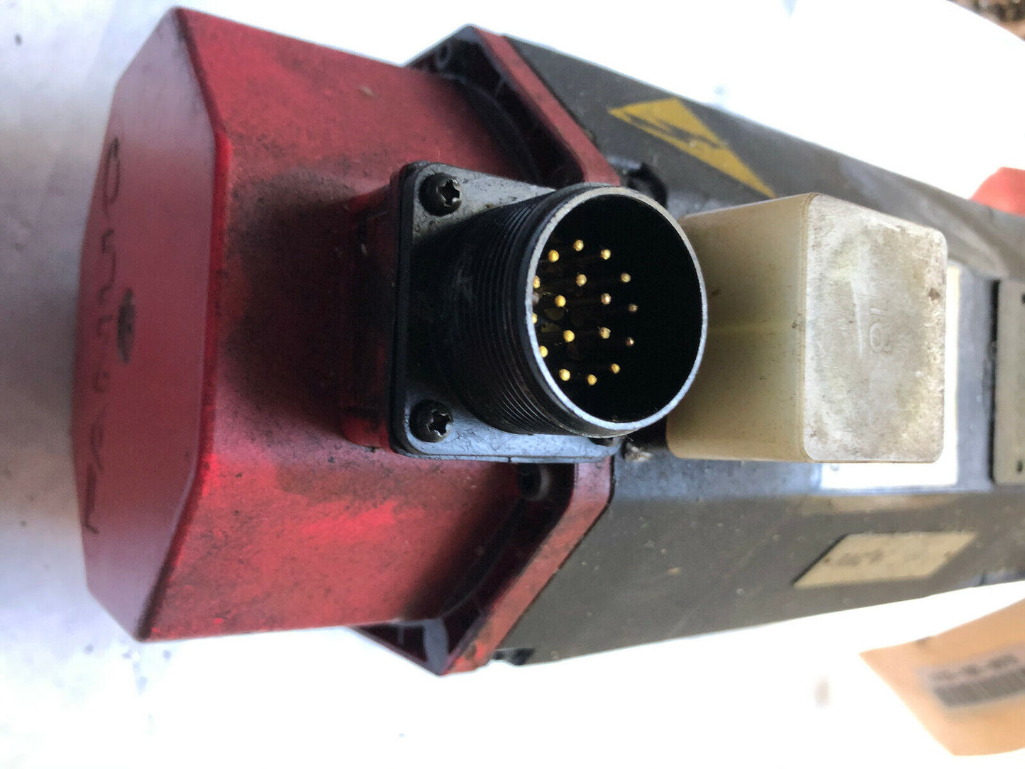 Ge Fanuc A06b-0128-B677#F208,6/3000,Ac Servo Motor,3Ph,114V,Rpm 3000,Td