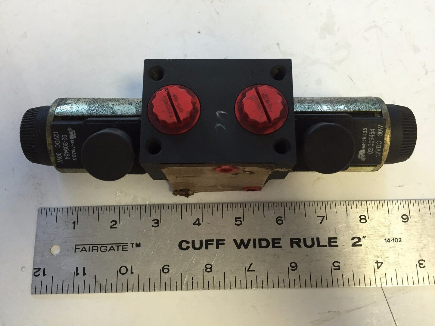 Quality Import Mh19333,02-309454,12Vdc 30W Hydraulic Solenoid Valve,1/2" Npt,Bs