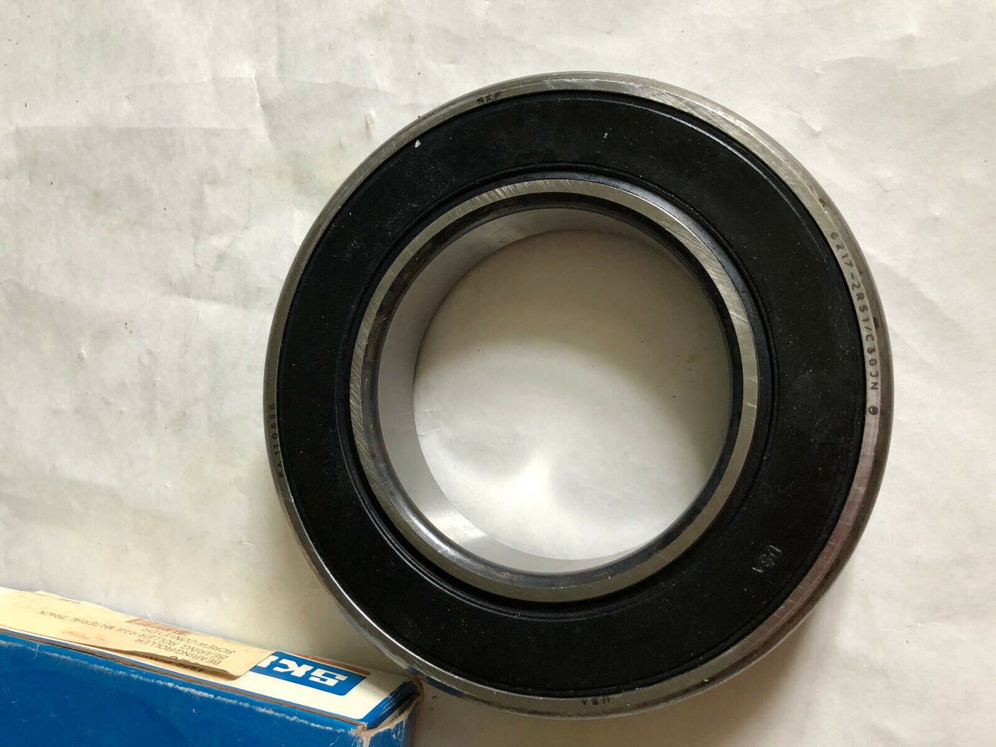 New Skf 6217-2Rs1/C3gjn,Fa11035g,Fa110356 ,6217-2Rsjem Roller Bearing Usa,Ba