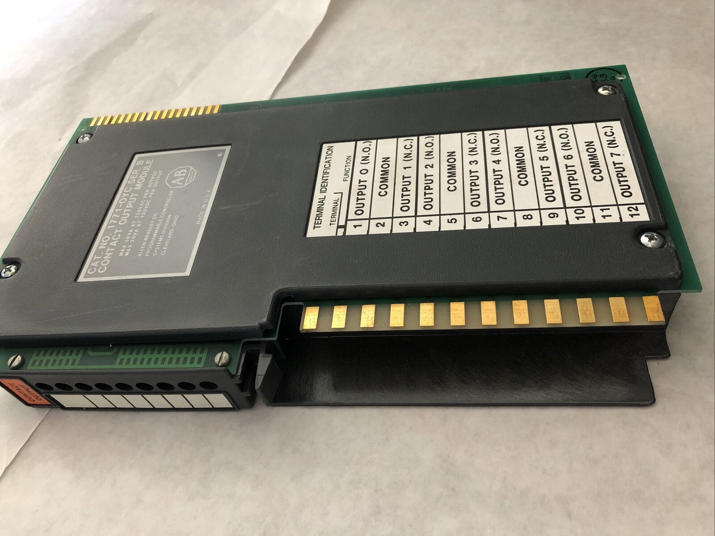 New Old A-B Allen Bradley 1771-Oyc Contact Output Module 1771-0Yc,Dc