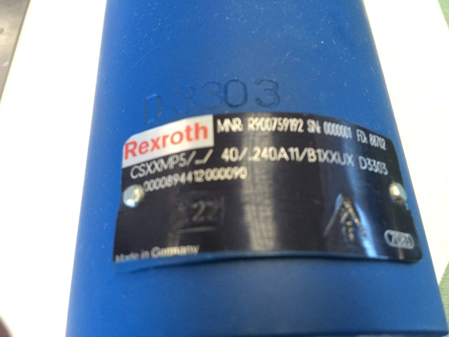 New Rexroth R900759192 Hydraulic Cylinder,Csxxmp5/ /40/240A11/B1xxux D3303,Bn