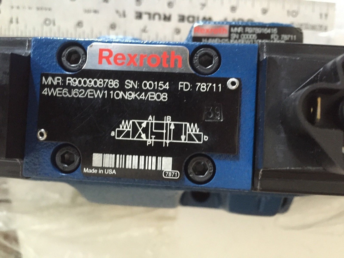 Rexroth 4We6j62/Ew110n9k4/B08 R900908786,R978916416 Hydraulic Direction Valve,Ch