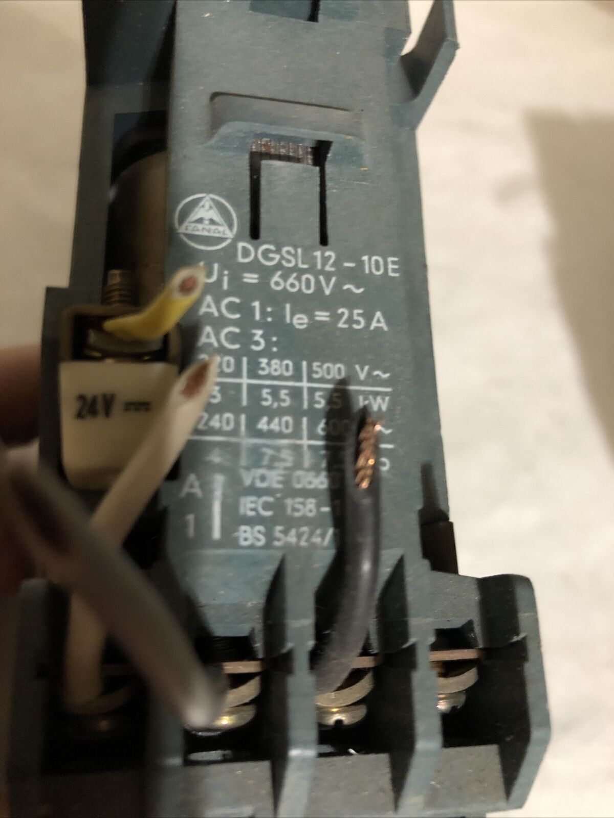 Metzenauer & Jung Dgsl12-10E K7 Contactor 24V Gl 6A Dgsl 12-01E,Bq,De