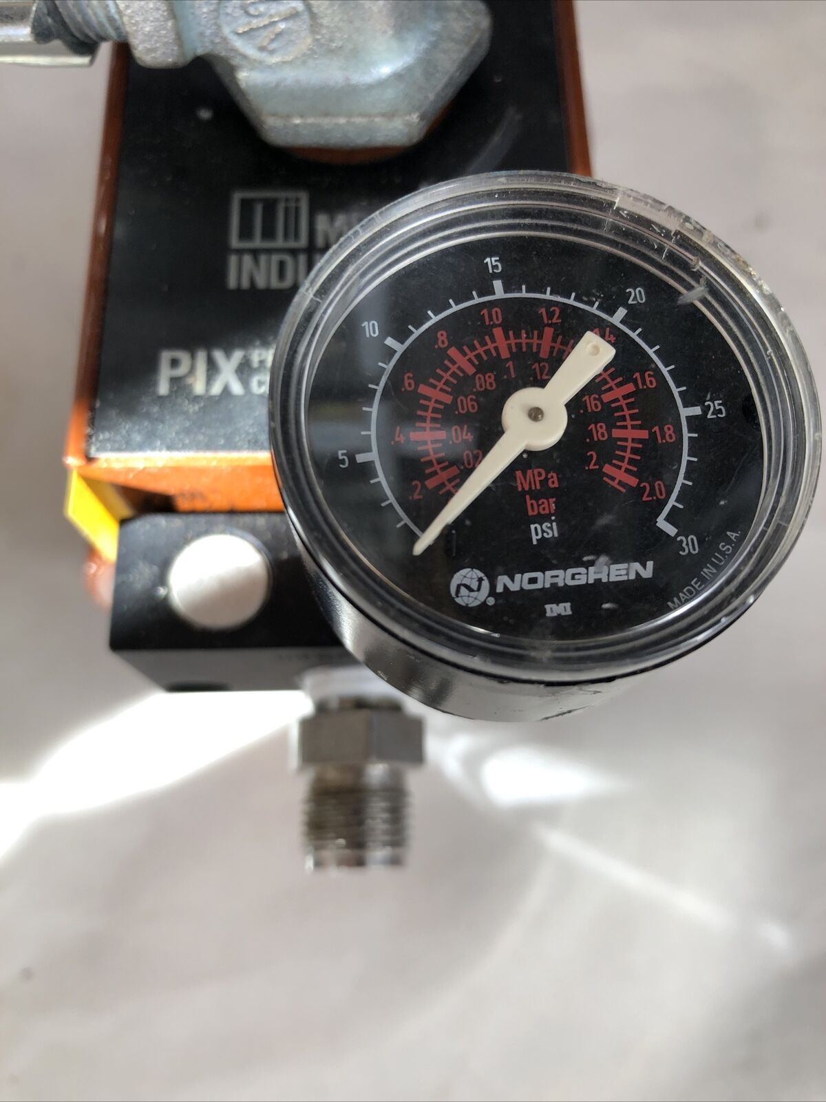 Moore Pix/3-15Psig/4-20Ma/12-42Dc/-Ga1 Pressure Current Transmitter,Pix,Da
