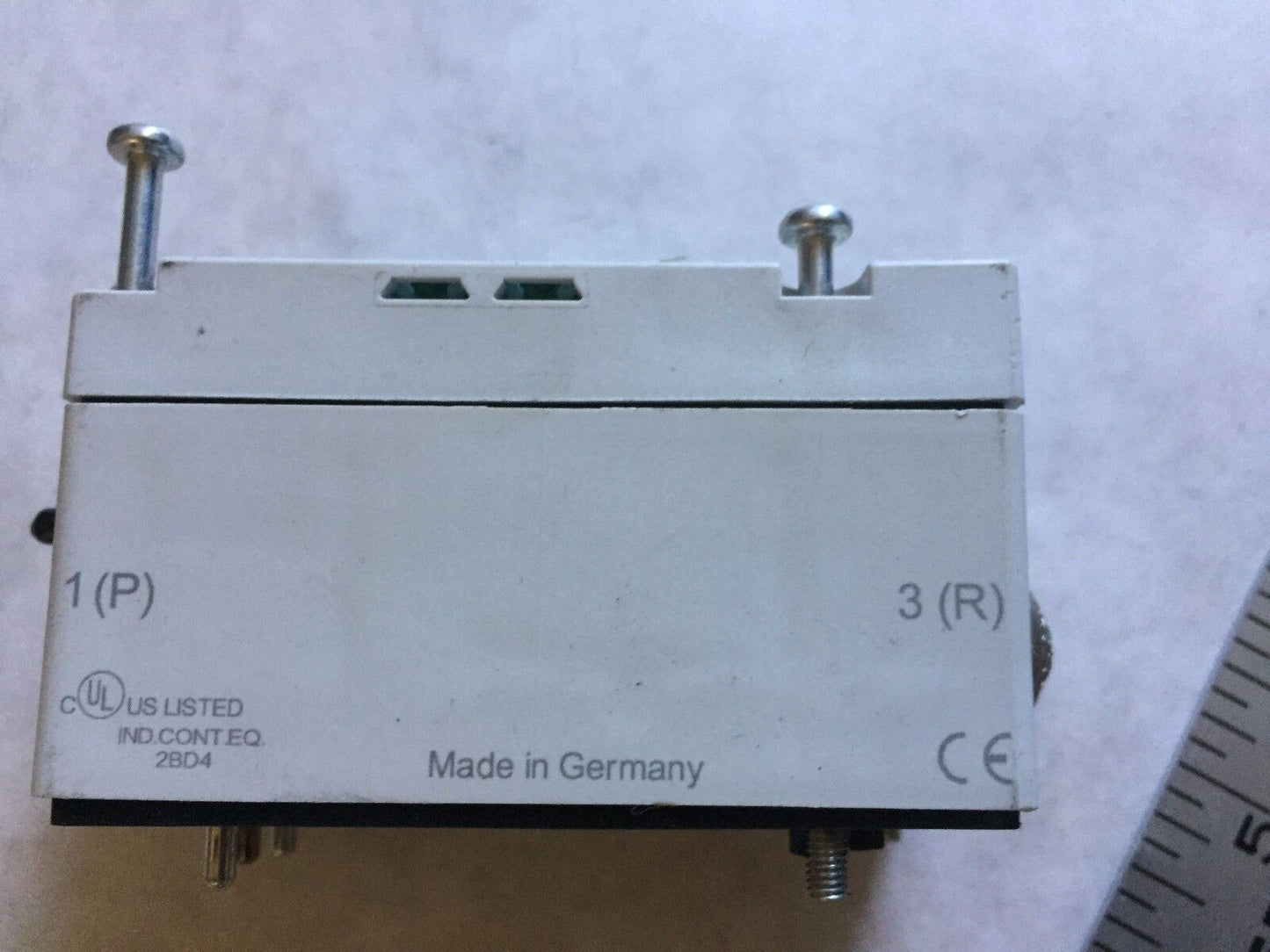 New Kuhnke 32-F-Sw-Mo,Airbox Ku 32-F-Sw-Mo,Pneumatic Sensor,M12 2X2e/2A-P,Bj