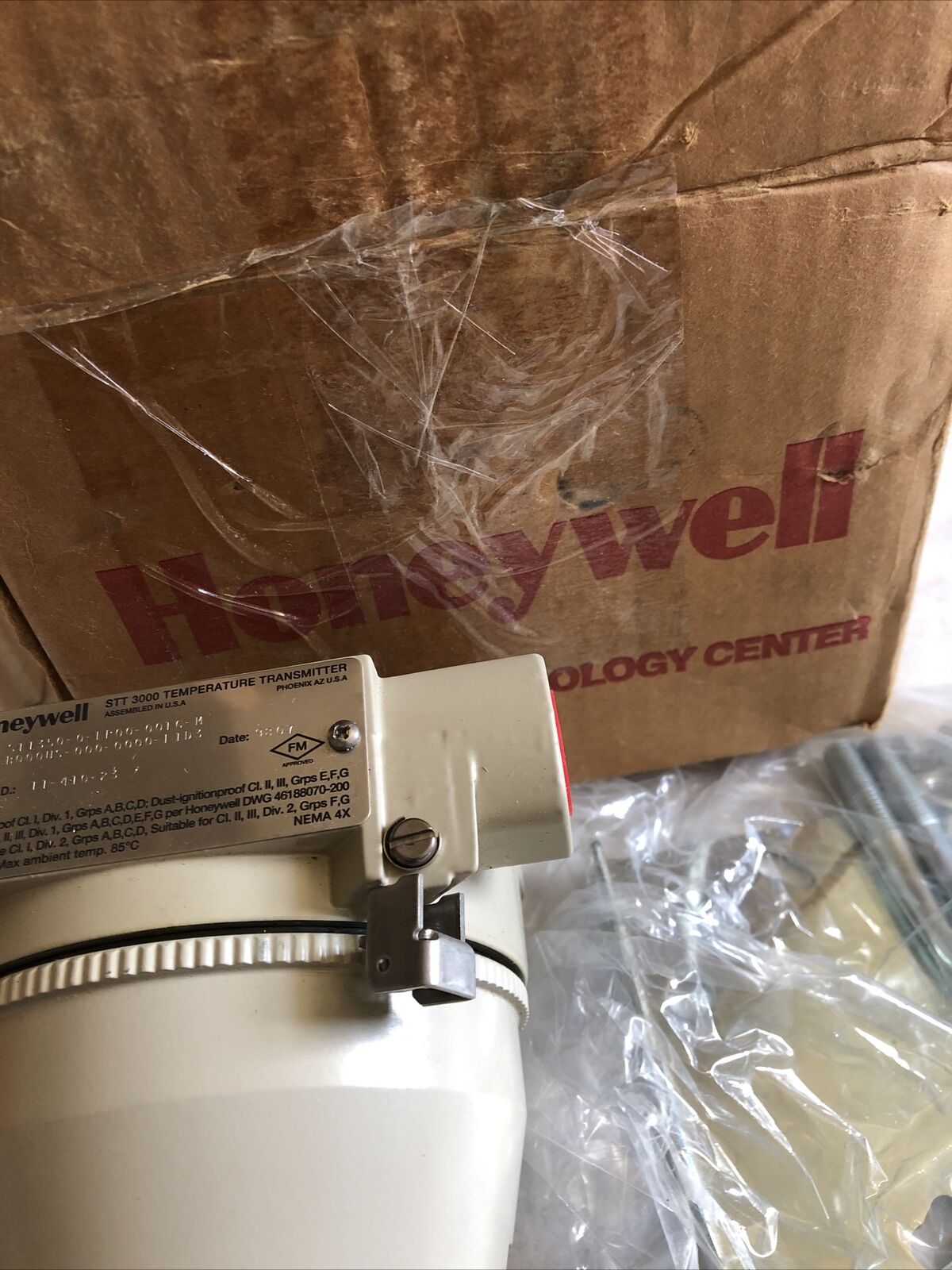Honeywell Stt350-0-Ep00-00Tg-M,B000us-F103,Stt3000 Transmitter Temperature,Ba