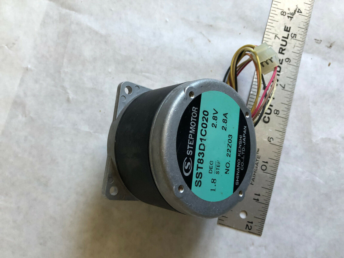 New Shinano Kenshi Sst83d1c020 Step Motor, No 22Z03 2.8V, 2.8A,Tf