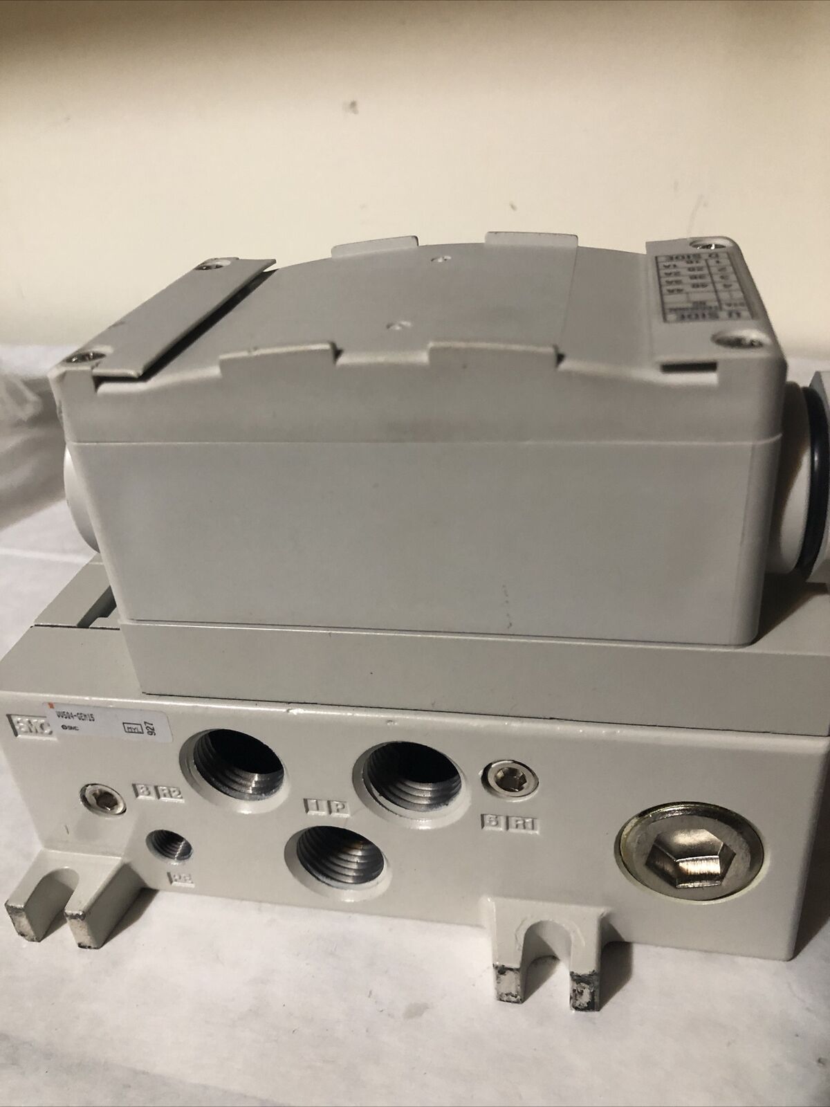 New Smc Vv504-Gem15 Valve Manifold Assembly Vv5q4-Gem15,Uu5q4-Gem15,Bl