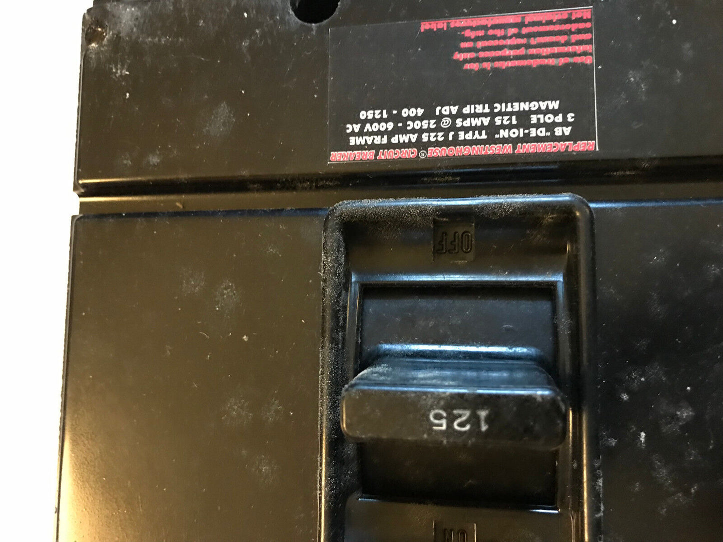 Westinghouse J225,125A,J3125 Circuit Breaker,3-Pole,125Amp,600Vac,Sb