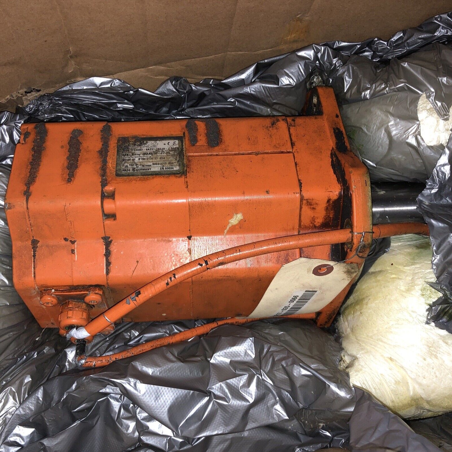 Siemens 1Fk6083-6Az21-9Zz9-Zs01 ,3Hab5760-1 / 04 Servo Motor,Ao,Bp