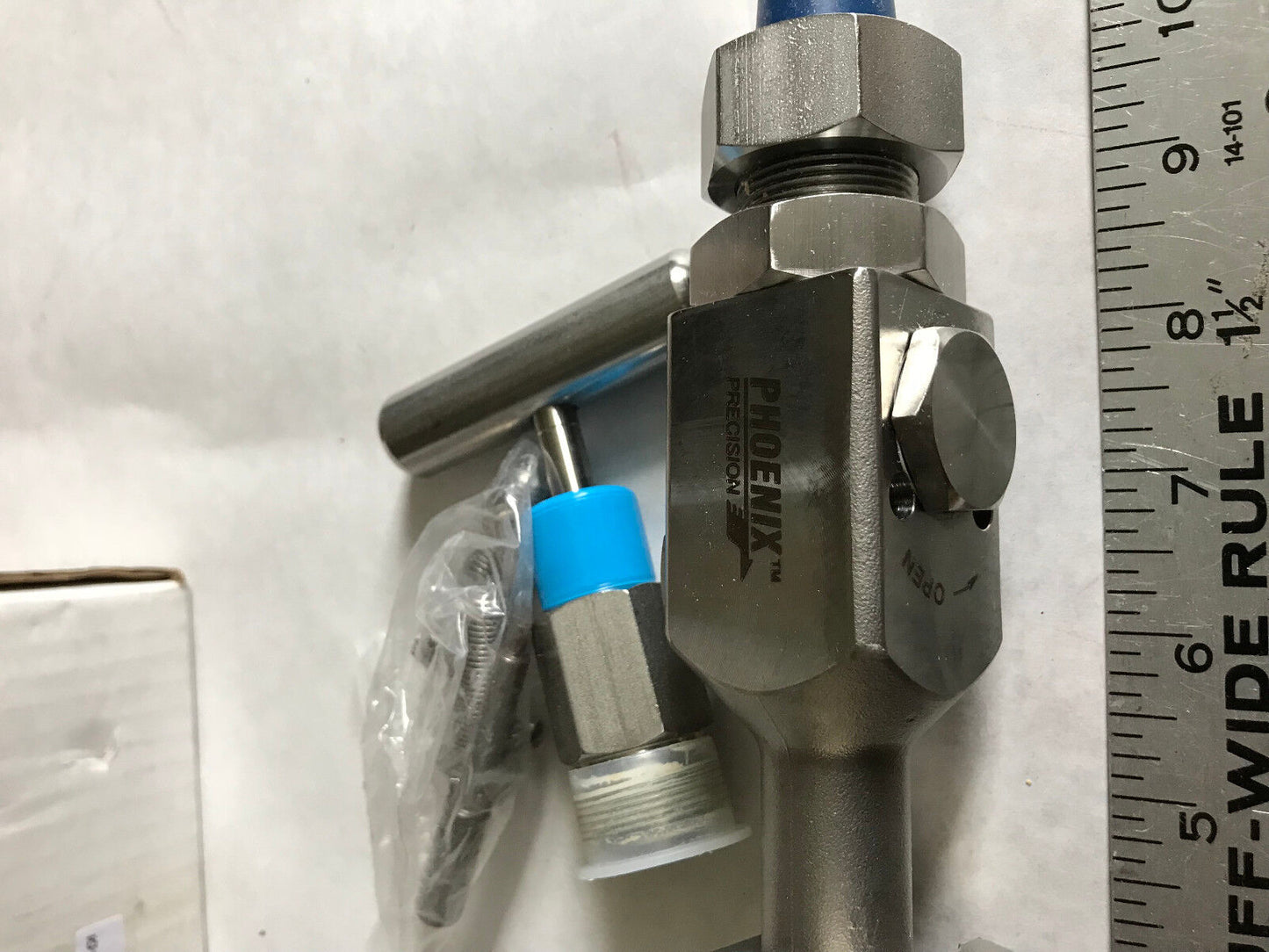 Phoenix Precision P6st6s8mifssvd-Hs-Di,3/8" Bore Valve,P6stss8mifssvd-Hs-Di,Eq