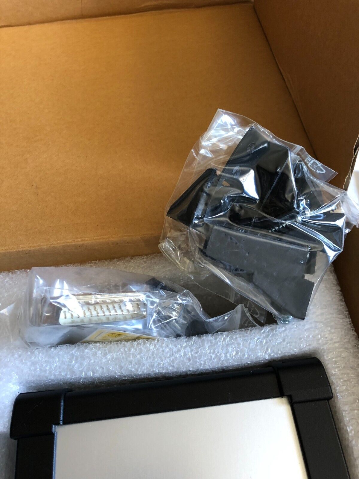New Micro-Epsilon Ild1800-100 Laser Optical Sensor Ccd Ssytem,Optoncdt1800,Az
