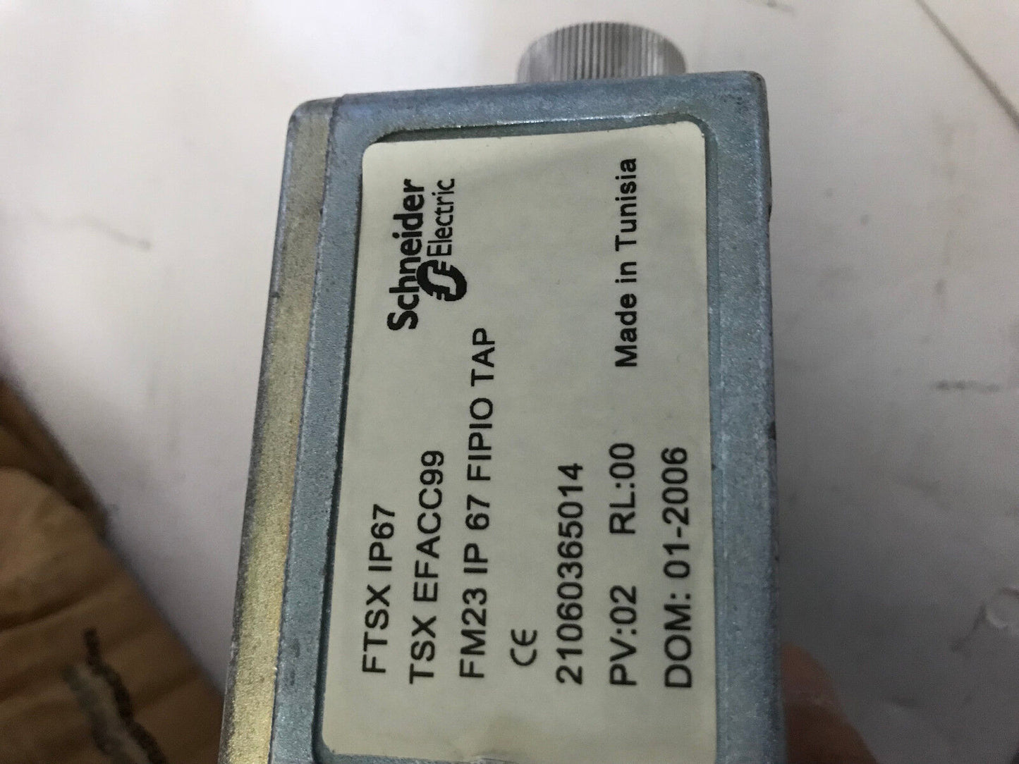 Schneider Electric Tsx Efacc99,Ftsx Ip67,Fm23 Ip 67 Fipio Tap Junction Box,Em