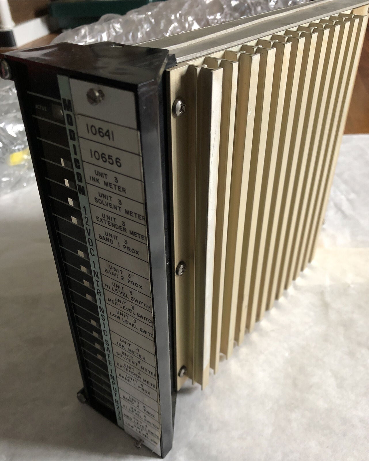 Gould As-B273-001,12 Vdc Input Module,Modicon 12Vdc Intrinsic Safe Input B273,Ee