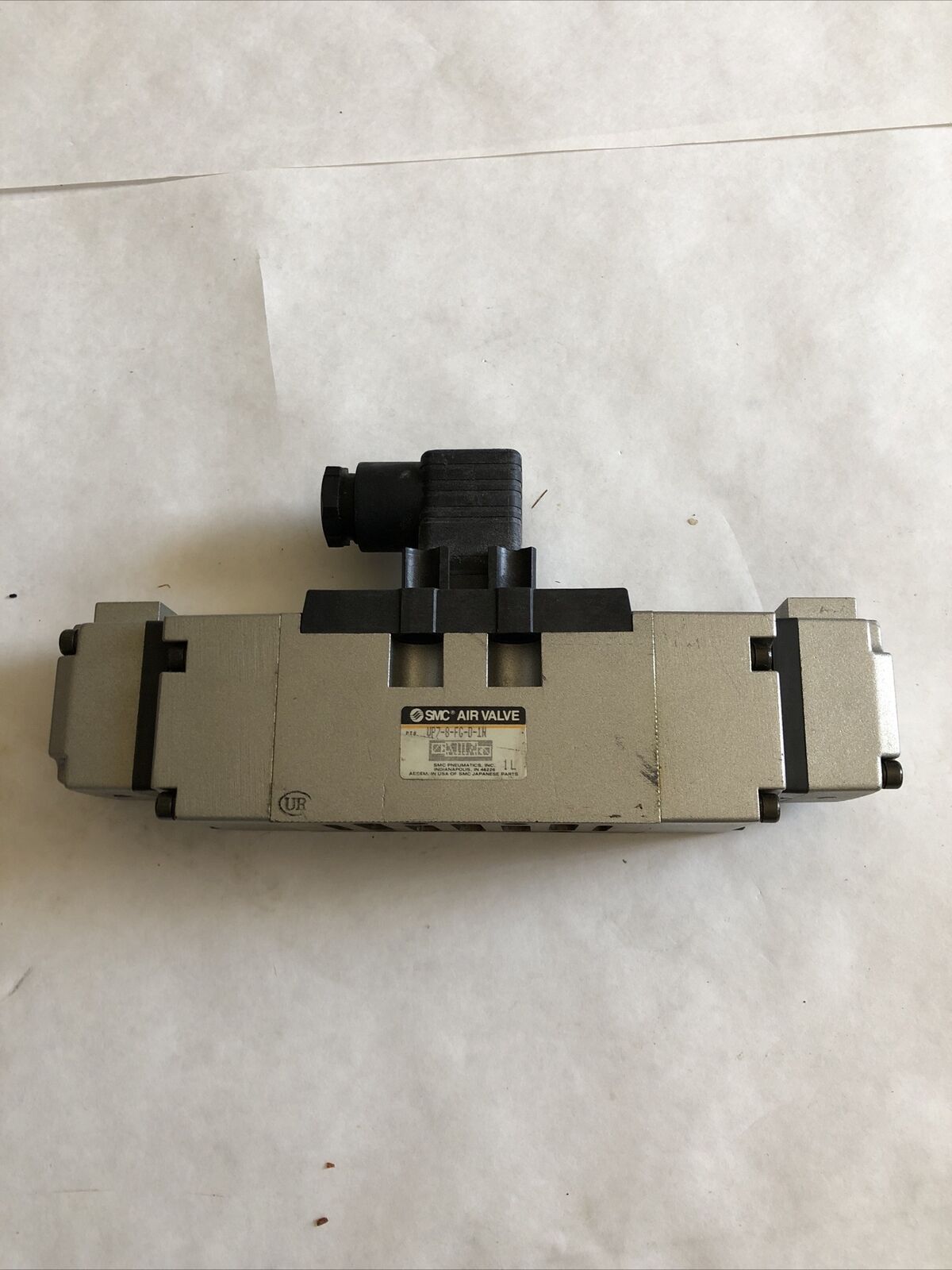 Smc Vp7-8-Fg-D-1N Pneumatic Double Solenoid Valve Vp7-8-Fg-D Ac100v,Dg