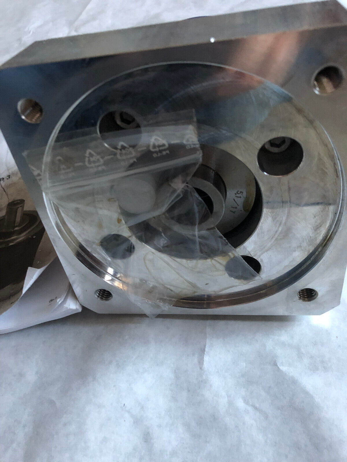 New Wittenstein Lp 090S-Mf1-3-1G1-3S,Wittenstein Alpha Gear Head Reducer,Ad