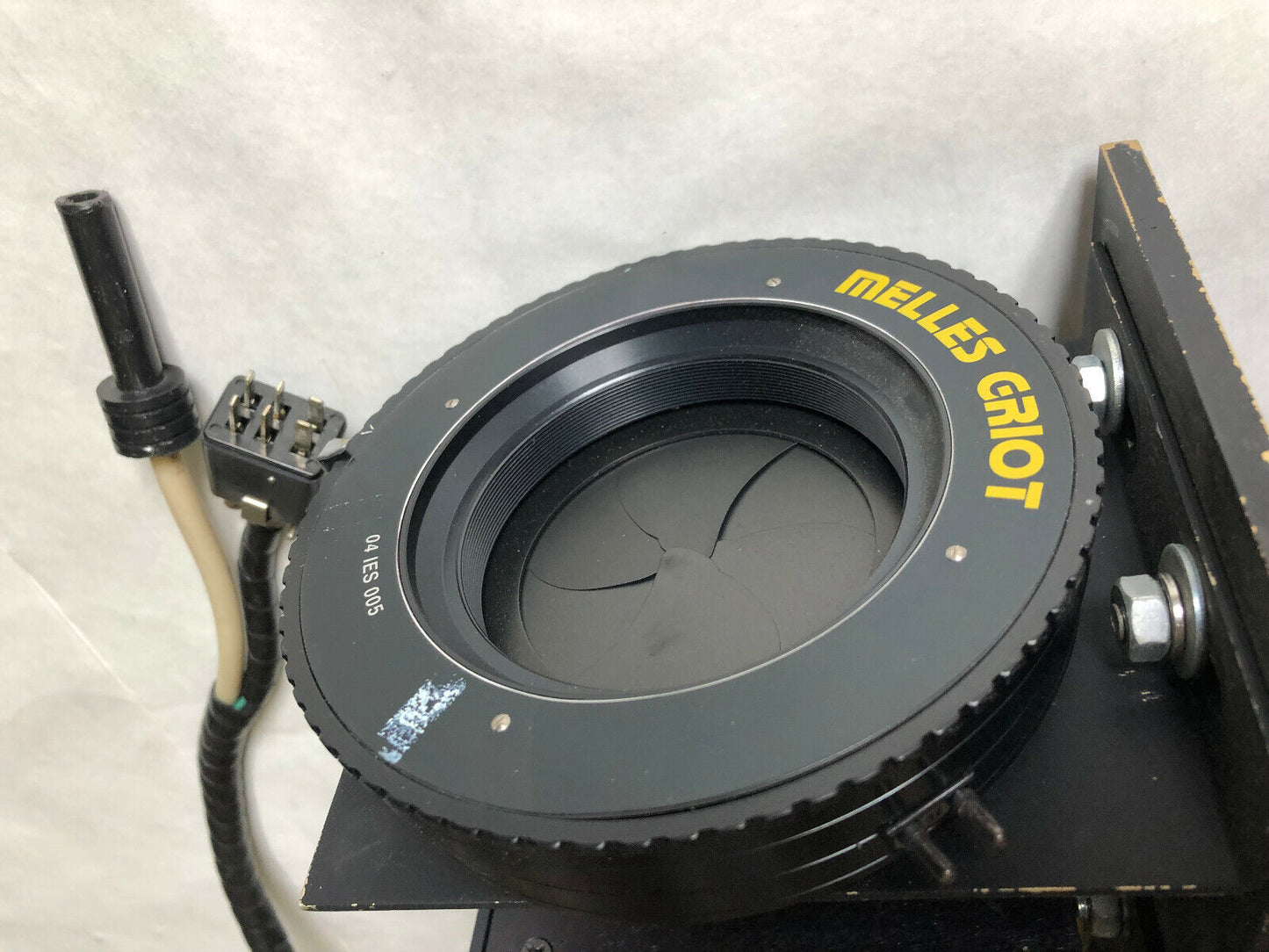 Ilc Technology R400-2 Lamp Housing,Melles Griot 04 Ies 005,Sk
