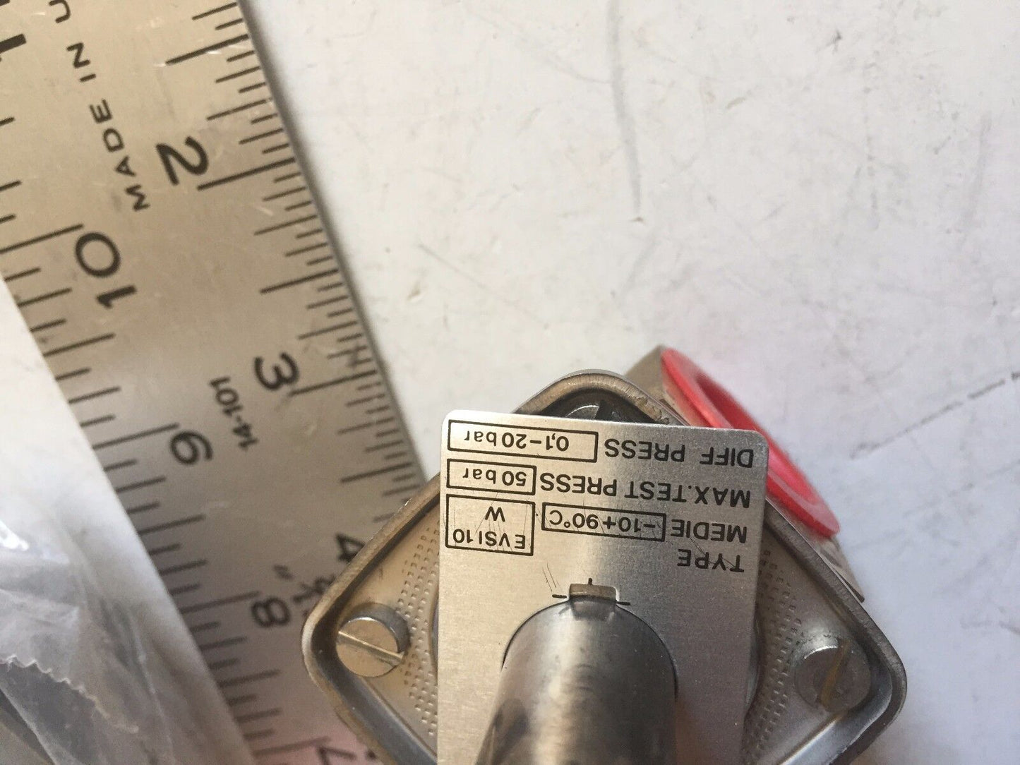 New Danfoss 32A0759,Evsi 10 2Way Valve 1/2" Npt 24Vac 9 W,Ip 00 042N7520,Ax