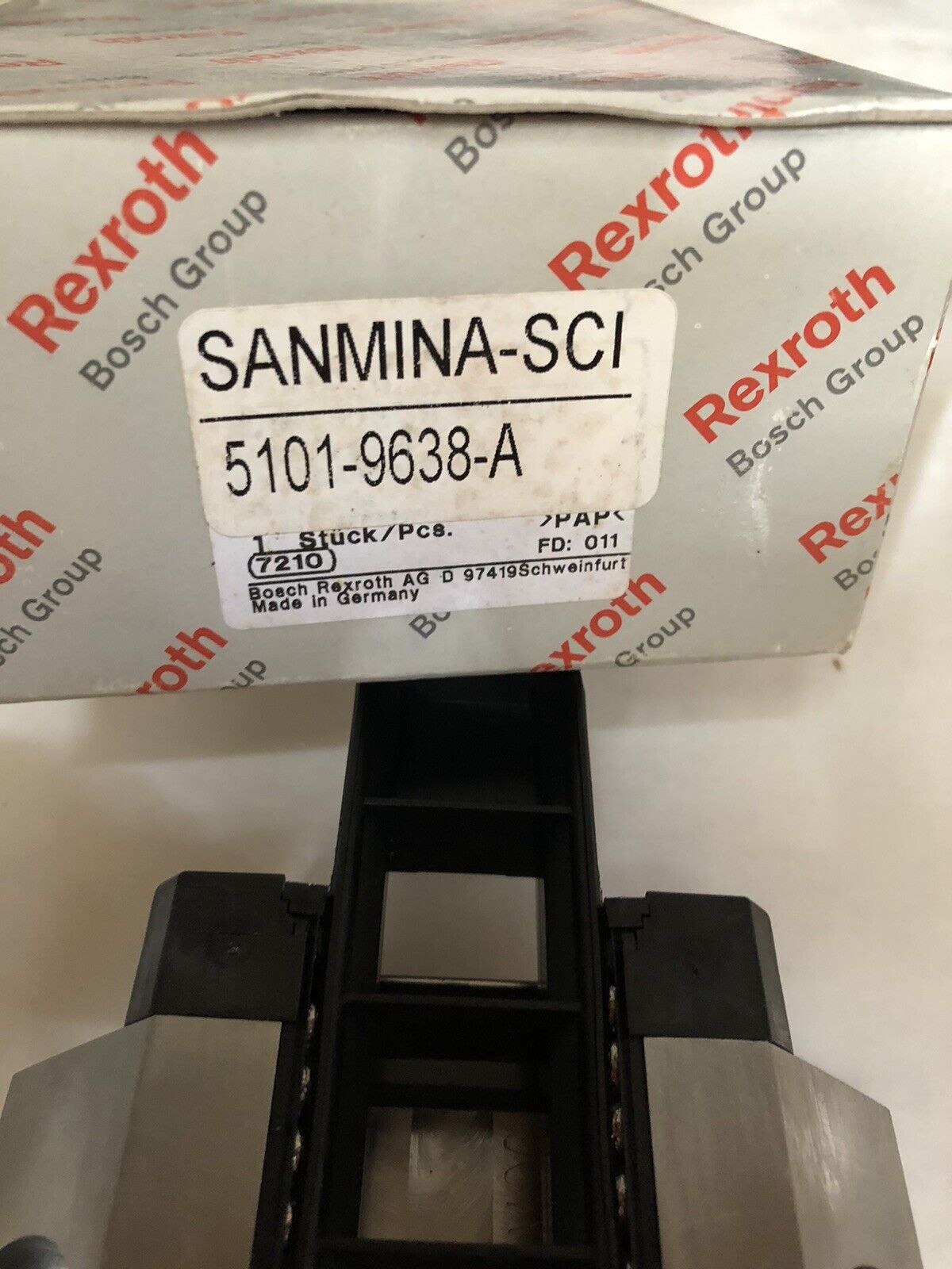New Rexroth Bosch R166539420 011 (7210) 5101-9638-A Linear Rail Bearing,Dd