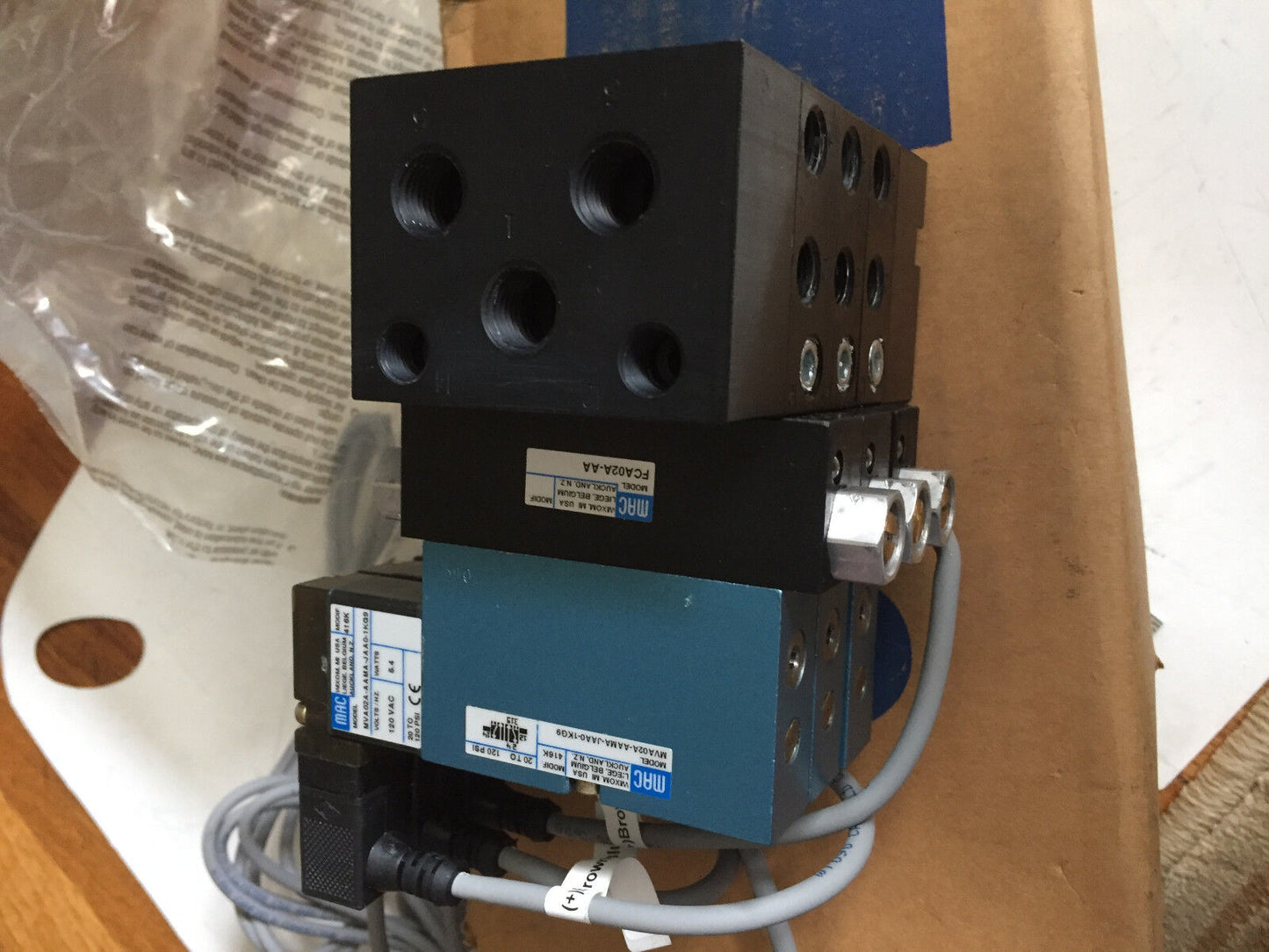 New Mac Mva02a-Aama-Jaa0-1Kg9,Mac Fca02a-Aa,Mac 120Vac Valve ,Cz