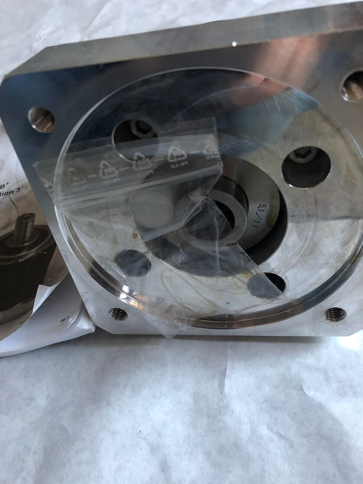New Wittenstein Lp 090S-Mf1-3-1G1-3S,Wittenstein Alpha Gear Head Reducer,Ad